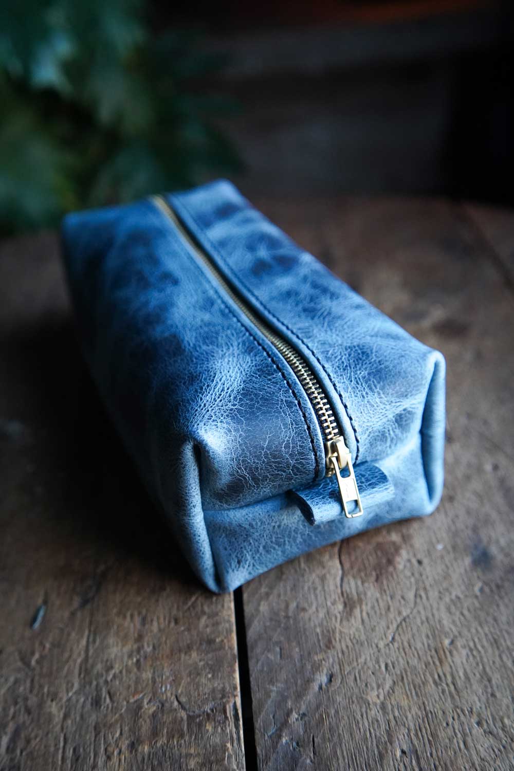 Expedition Dopp Kit - Handmade Leather Travel Bag - Hammerthreads