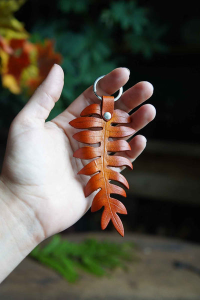 Fall Color Fern Leather Keychain - Made In Canada - Hammerthreads