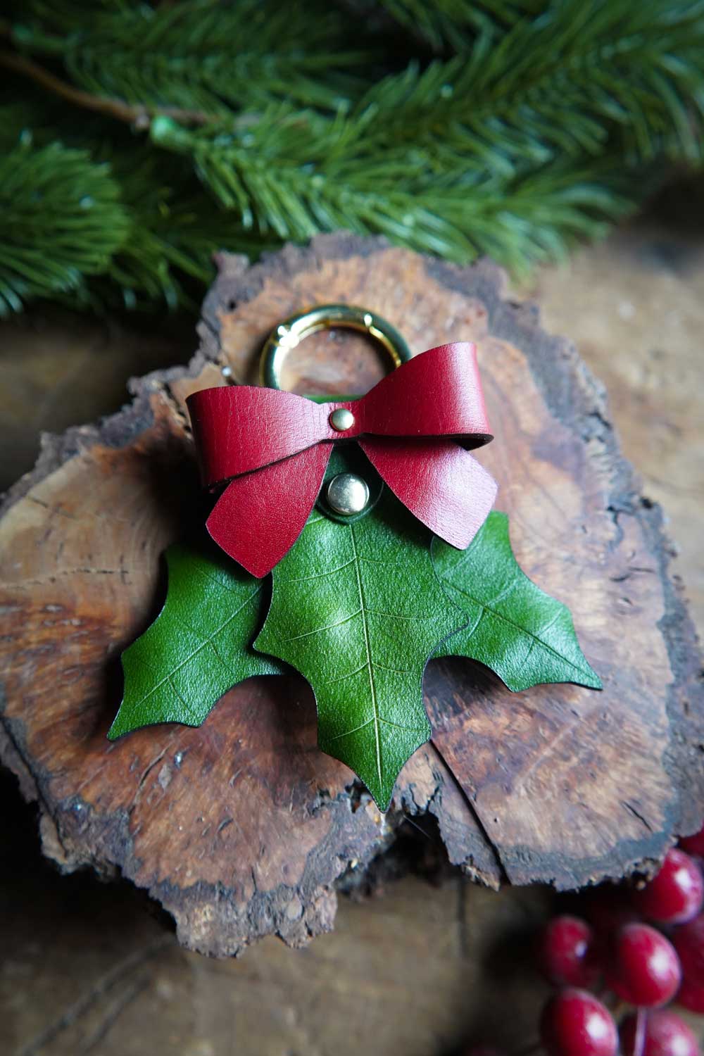 Holly Multi Leaf Leather Bag Charm