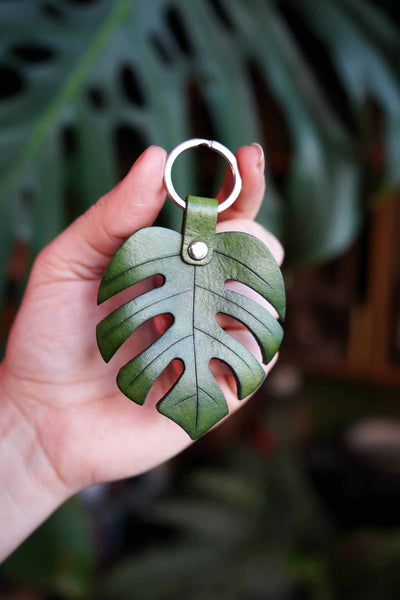 Monstera Leaf Large - Leather Plant Keychain