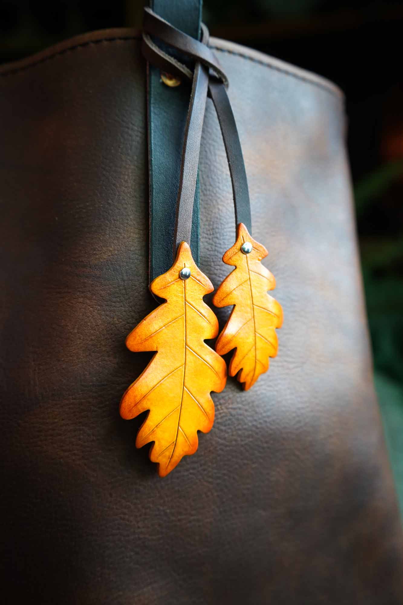 Oak Leaf - Leather Bag Charm