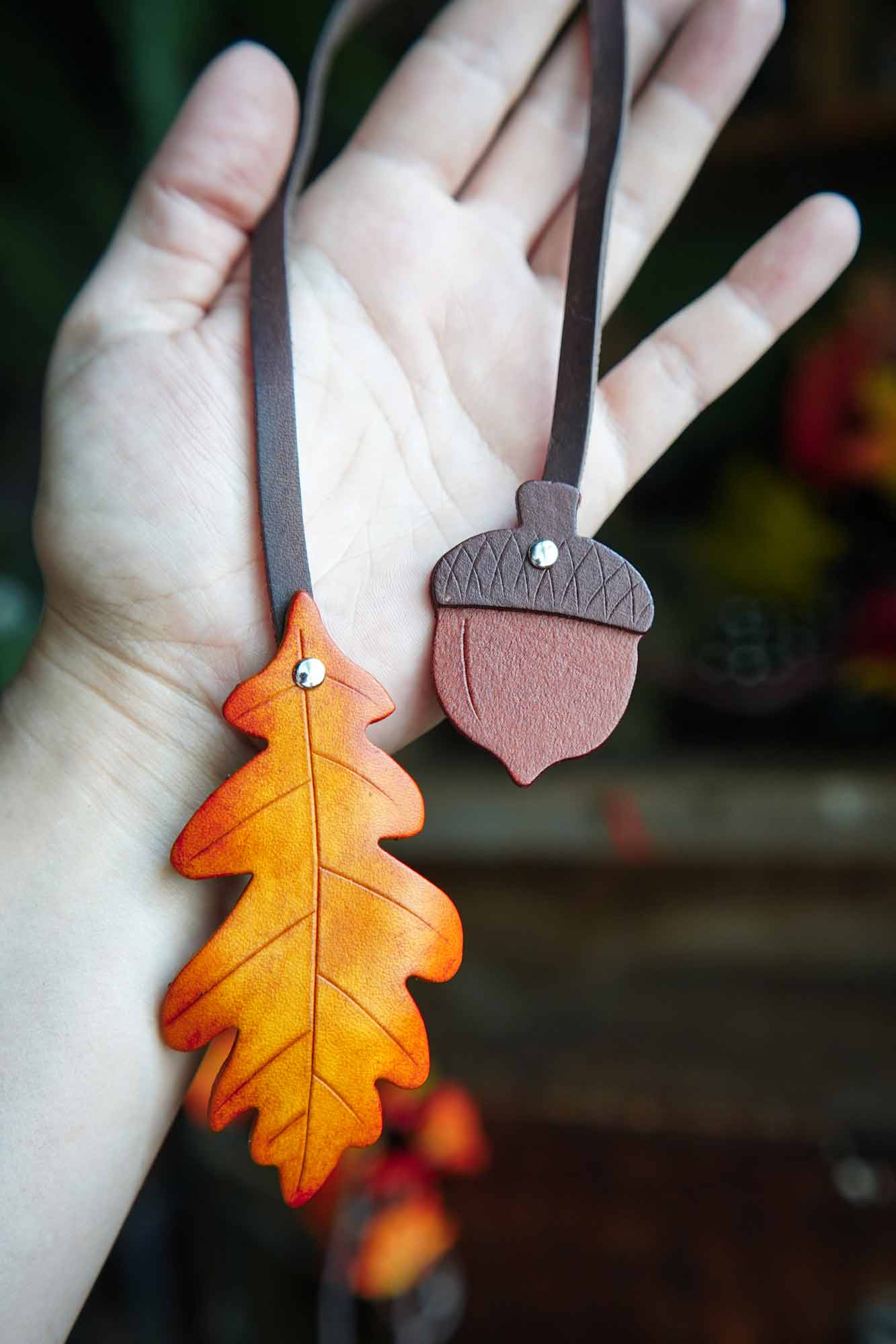 Oak Leaf and Acorn Bag Charm - Custom Color