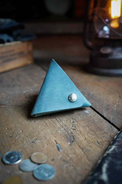 Skip - Distressed Leather Coin Wallet