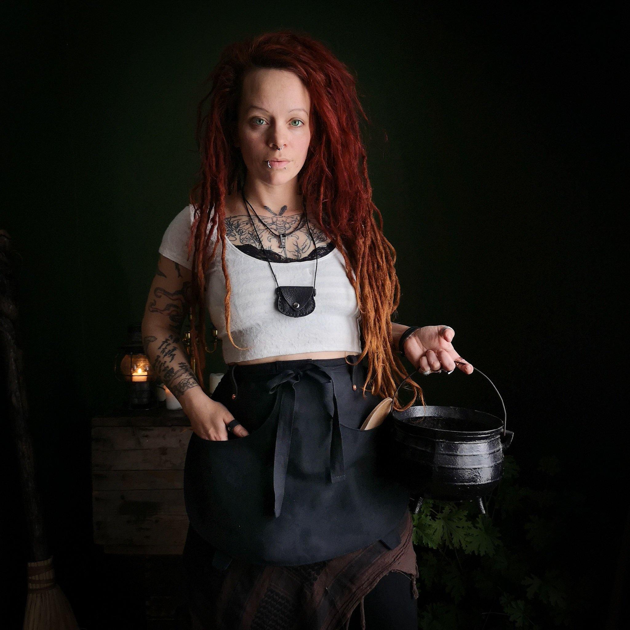 Cauldron Apron - Full Pocket - Large - Made In Canada - Hammerthreads
