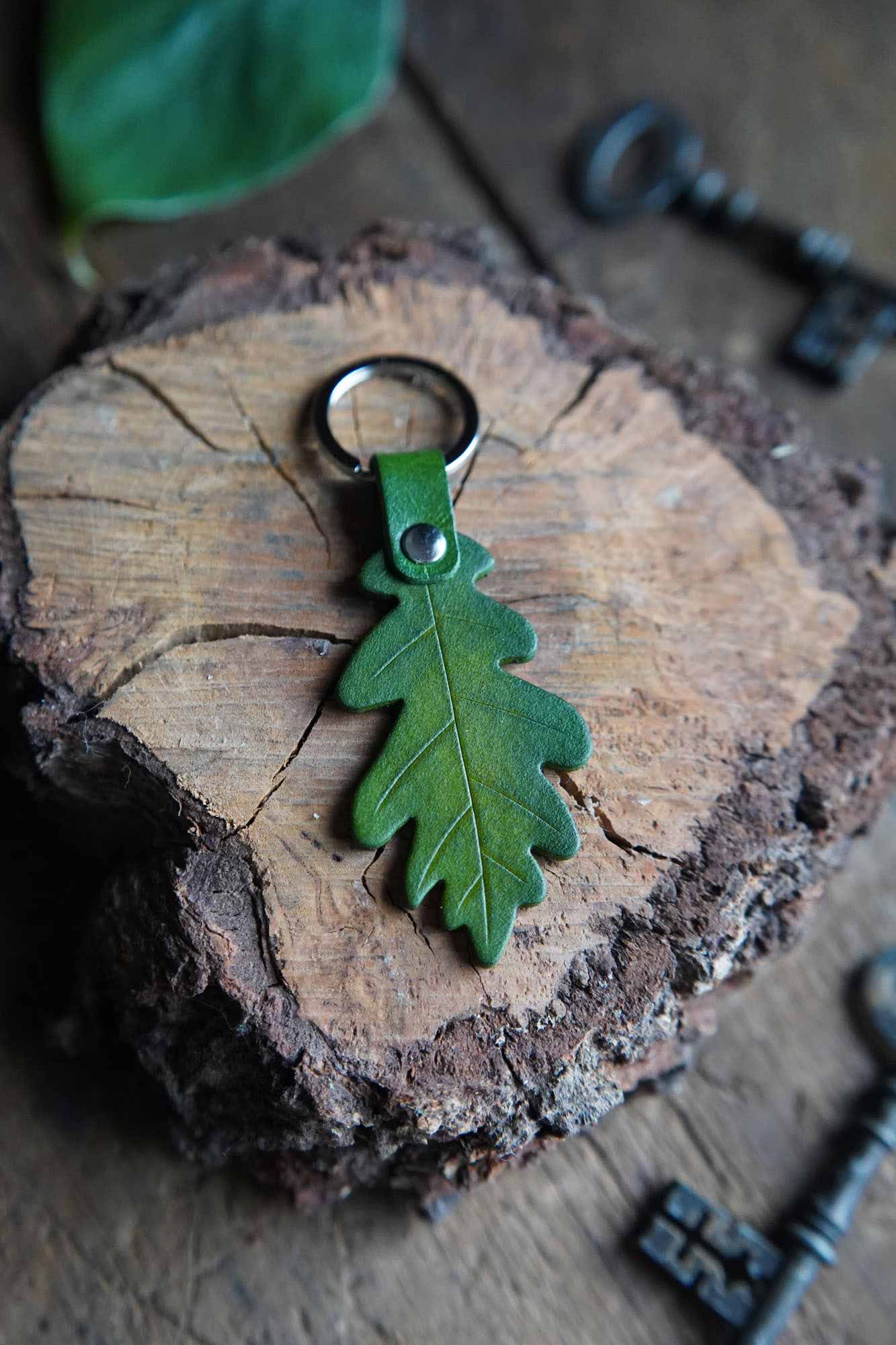 Oak Leaf - Leather Keychain