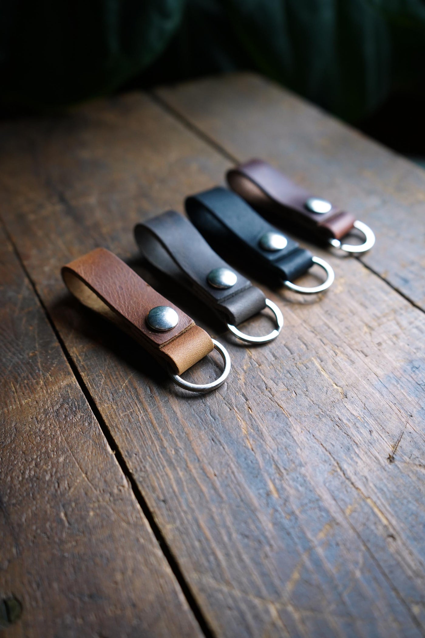 Ring Latch - Leather Keychain