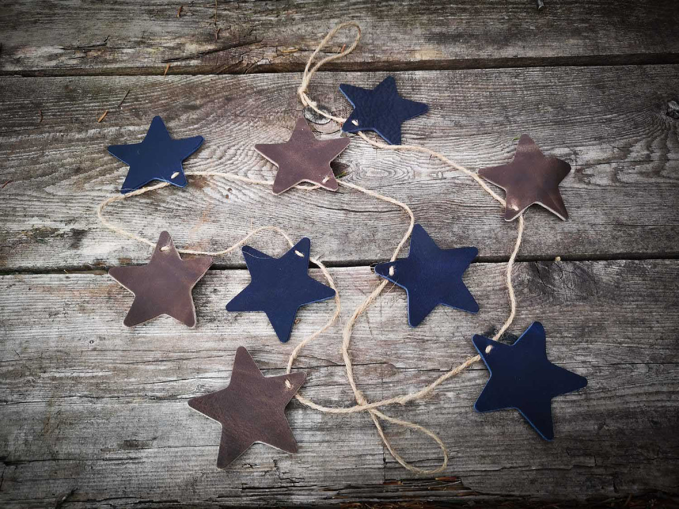 Leather Star Garland - Hammerthreads